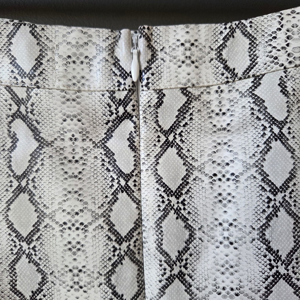 Princess Polly Samira Snake Print Faux Leather Mini Skirt‎ Party Clubwear Size 2 - Picture 5 of 8